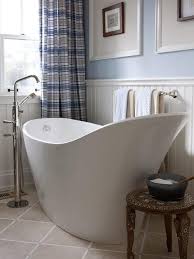 Top 20 Tiefe Badewannen Fur Kleine Badezimmer Die Sie Haben Mussen Mit Bildern Kleines Bad Badewanne Badezimmer Beispiele