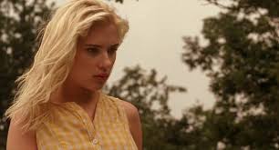 Vicky ve cristina amerikalı iki güzel kızdır ve bir gün i̇spanyaya güzel bir tatil için giderler ve yazı orada geçirirler. Scarlett Johansson Vicky Barcelona Scarlett Johansson Movies