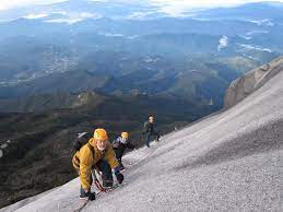 Jika sebut gunung kinabalu mesti di sinonimkan dengan dengan kecantikan daerah kundasang,ranau. Pesan Penguasa Kinabalu Beretika Kepada Alam Kompasiana Com