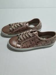 Black And Gold Tennis Shoes Womens Bebe Sport Gold Tennis Shoes Women Size 10 Black Logo Gold Accents Casual New Ebay In 2020 Womens Tennis Shoes Women Shoes Tennis Shoes