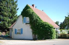 Bad waldsee hat seinen bewohnern mit vielen arbeitsplätzen und einer guten infrastruktur unzweifelhaft einiges zu bietendaher ist es nicht unklug, hier eine wohnung zu kaufen. Haus In Bad Waldsee 308 M