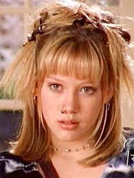 Frisur Hochsteckfrisur 2000er Omg Trends Die Zur 2000er Mode Einfach Dazugehort Haben Frisur Hochgesteckt 2000er Jahre Mode Mode