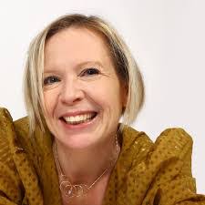 Deena Gordon's Instagram, Twitter & Facebook