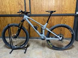 Kúpiť použité YT Izzo