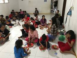 Anwar manik spd, mengucapkan terima kasih kepada. Bakti Sosial Di Panti Asuhan Anak Emas Jalan Mekar Veteran Pasar Ix Helvetia Medan Medan Charity Community Mcc