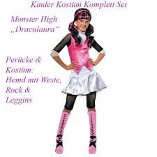 Hallo, biete hier dieses seltene lagoona blue zubehör in ovp und ein weiteres kleidungsset. Monster High Draculaura Kostum Perucke Kinder Real De