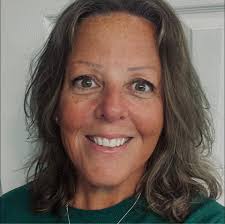 Female U of M doctor with great reviews