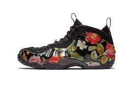 Black And White Foams Who Needs Valentine S Day Flowers When There S The Nike Air Foamposite One Floral Sneakers Men Fashion Floral Sneakers Nike Shoes Blue
