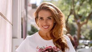 Um movimento social, académico e político que para além de promover e defender activamente a igualdade de direitos e oportunidades as mulheres de todas as idades e regiões. Catarina Furtado Perde Estatuto Ja Nao Me Sinto A Namoradinha De Portugal