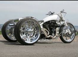 Black Bike Week Myrtle Beach 2020 Memorial Day Weekend Happy Hour 23 Photos Suburban Men Harley Softail Trike Softail