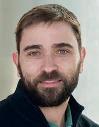 In situ small-scale mechanical testing under extreme environments