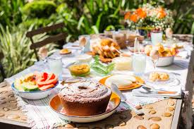 5 cafés da manhã para o Dia das Mães: confira opções bem diferentes para  presentear sua mãe - Estadão