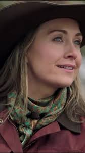 So… should Amy say yes? 👀 #Heartland Season 18 premieres