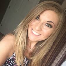 refreshing spot with blonde batch