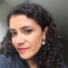 Julia Aviles (@juliaamondaca)