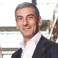 800+ Profile mit dem Suchbegriff „Auricchio“