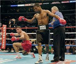 Born february 4, 1973) is an american former professional boxer who, in 2002, also became a boxing promoter and, in 2018, a mixed martial arts (mma) promoter. Obzor Glavnyh Boyov V Karere De La Hoji Chempionat