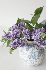 Simple Spring Lilac Flower Arrangement Lilac Flowers Purple Wedding Flowers Fake Wedding Flowers
