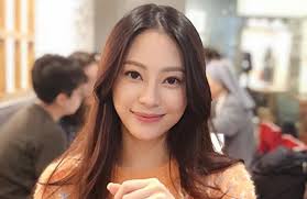 Come Home Love Star Sophie Yip Is A Kingston Graduate In 2020 Becoming An Actress Love Stars Asian Celebrities
