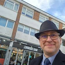 BREAKFAST IN BUCKINGHAMSHIRE... Mad Squirrel Tap & Bottleshop Amersham 100  Sycamore Road Amersham HP6 5EN A bright, but chilly winter's morning finds  me in Amersham, Buckinghamshire