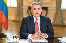 El presidente de colombia, iván duque, anunció este viernes que reformulará una polémica iniciativa de reforma tributaria presentada al congreso y rechazada con masivas protestas por castigar a la. 256ngkt1rpnsym