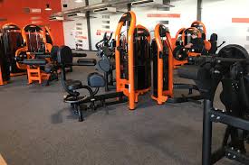Standaard loopt een contract 1 jaar en kan je pas tegen het einde hiervan opzeggen. Basic Fit Gym Basic Fit Gradignan Allee De Megevie