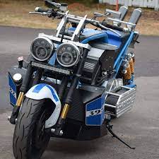 Custom Motorcycle With A Twin Turbo Bmw V8 Bmw V8 Twin Turbo Custom Bmw