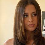 Dani Pratt's Instagram, Twitter & Facebook