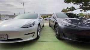 With more than a year and 24,000 miles logged with our tesla model 3, we're way past the honeymoon phase. 2020 Tesla Model 3 Gray Vs White Design Comparison Youtube