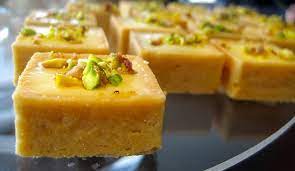 I dolci indiani accontentano tutti i gusti. Ricetta Dei Barfi Al Cocco E Pistacchi I Dolcetti Indiani Ricette