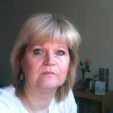 Eva Prescott (@evamichaela77)