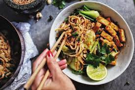 Daugher partners are recently transplanted to la, the family owns two restaurants in seattle and mom araya is helping get this off the ground, (great family operation.) Vegetarian Thai Food Guide For Thailand Tourists Inditales