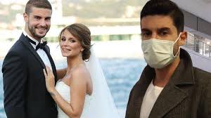 Evet cevabını alan oyuncu geçen yıl eski eşi merve şarapçıoğlu ile olaylı bir şekilde boşanan 38 yaşındaki berk oktay, uzun süredir aşk yaşadığı yıldız çağrı atiksoy ile evlilik yoluna girdi. Berk Oktay Sevgilisi Yildiz Cagri Atiksoy A Evlilik Teklifi Etti Magazin Haberleri