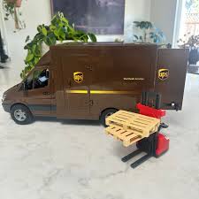 Image result for UPS Brown 2007 Sprinter