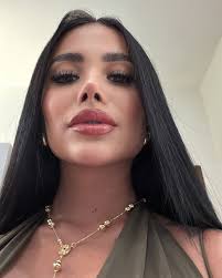 I'm not for everyone... and how nice to be like that. ✨✨✨