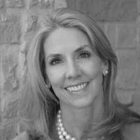 Natalie Fielder's Instagram, Twitter & Facebook