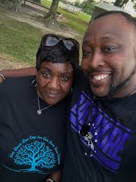 Wayne T. Reese aka Uncle GrandpaonOne (@unclegrandpaonone) • Instagram  photos and videos