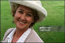 200 Angela Abate Fotos und hochauflösende Bilder