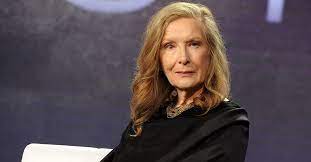 Her one of a kind left eye made the show's watcher increasingly more inquisitive about each passing day. What Happened To Actress Frances Conroy Eye Bio Eye Injury Net Worth