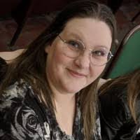 Pamela Hinton's Instagram, Twitter & Facebook