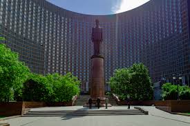 Любой желающий может принять в нем участие, проголосовав за свой любимый фильм. Prazdnovanie 80 Letiya Prizyva 18 Iyunya 1940 Goda La France En Russie