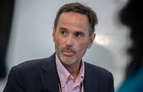 Can SJ County District Attorney spokesman Neves run political campaigns?