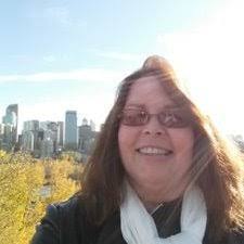 Denise Sharif's Instagram, Twitter & Facebook