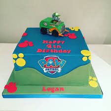 Square Simple Birthday Cake For 3 Year Old Boy Paw Patrol Birthday Cake Sharp Square Edges Model Is A Toy Verjaardagstaart Taart