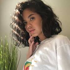 A curly hair bob is the solution to all your struggles with having curly hair. Curly Bob Hairstyles For Chic Women Short Haircut Com