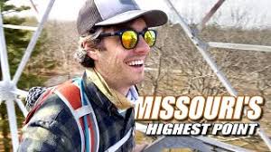 Hiking Russell Mountain to Taum Sauk