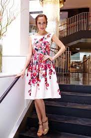 32 Beautiful Wedding Outfit Ideas For Guests Best Inspiration Garden Wedding Dress Guest Wedding Attire Guest Outdoor Wedding Attire