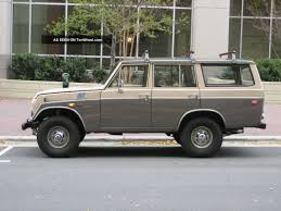 1971 Toyota Land Cruiser Fj55 By Tlc Tlc4x4 Of California Land Cruiser Toyota Toyota Land Cruiser