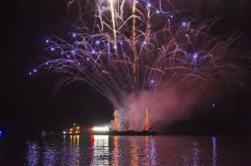 Phantom provides the widest range of consumer fireworks in all categories. Coney Island Lit Up For The First Night Of Macy S Reimagined 2020 Fireworks Brownstoner
