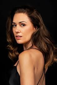 Loreta Jimenez's Instagram, Twitter & Facebook